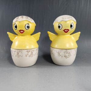 Holt Howard Slick Chicks Combo Salt Pepper Shakers Egg Cup Chicken Vtg Kitsch